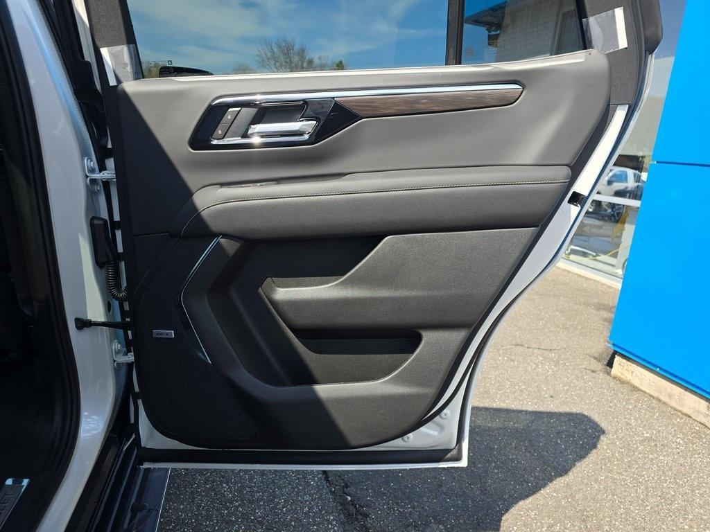 new 2025 Chevrolet Tahoe car, priced at $80,455