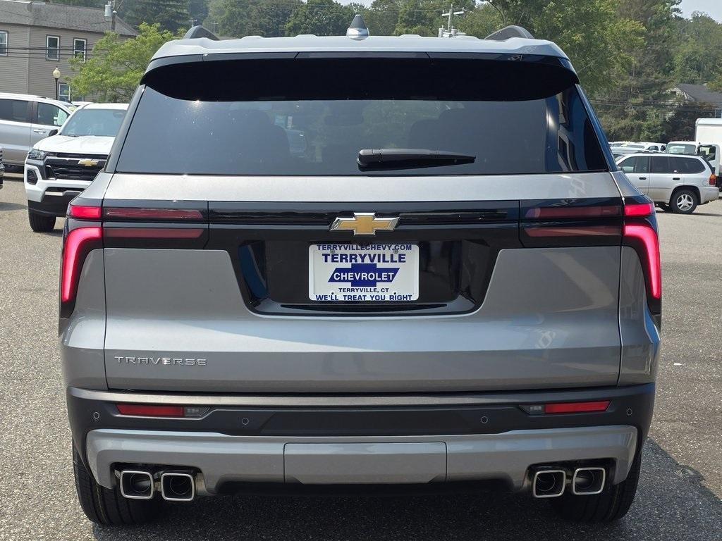 new 2026 Chevrolet Traverse car, priced at $41,902