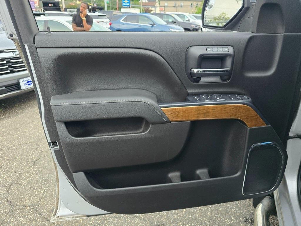 used 2014 Chevrolet Silverado 1500 car, priced at $21,995