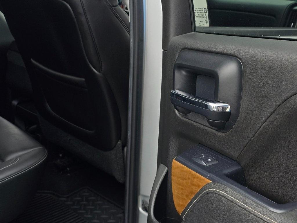 used 2014 Chevrolet Silverado 1500 car, priced at $21,995