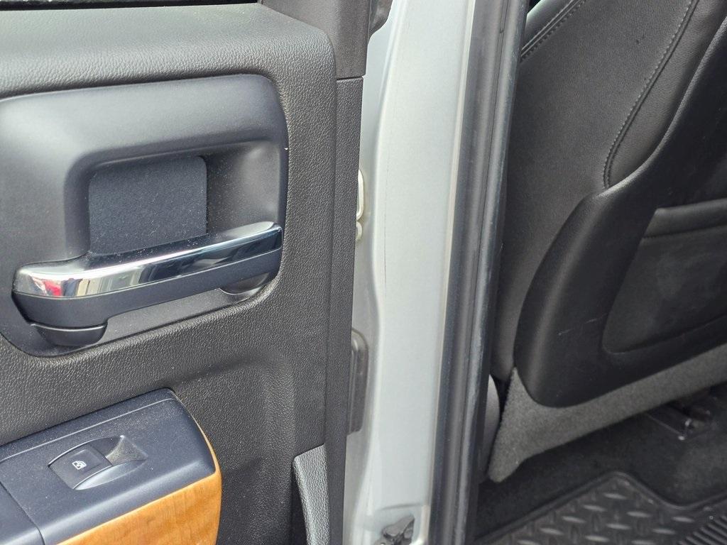 used 2014 Chevrolet Silverado 1500 car, priced at $21,995