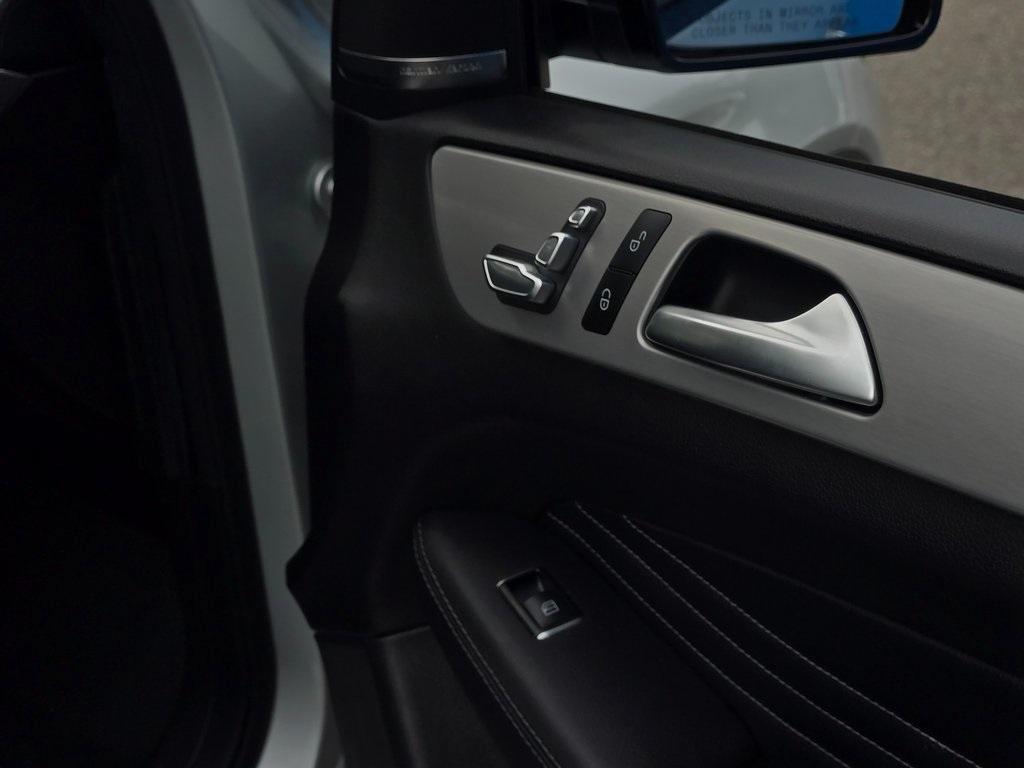 used 2019 Mercedes-Benz AMG GLE 43 car, priced at $37,299