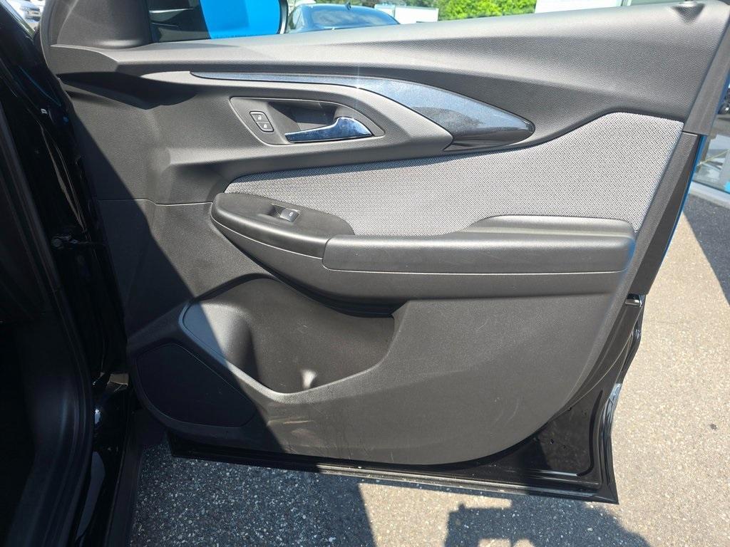 used 2023 Chevrolet TrailBlazer car, priced at $23,999