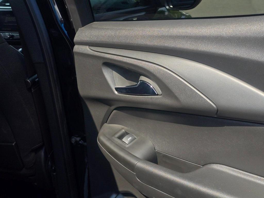 used 2023 Chevrolet TrailBlazer car, priced at $23,999