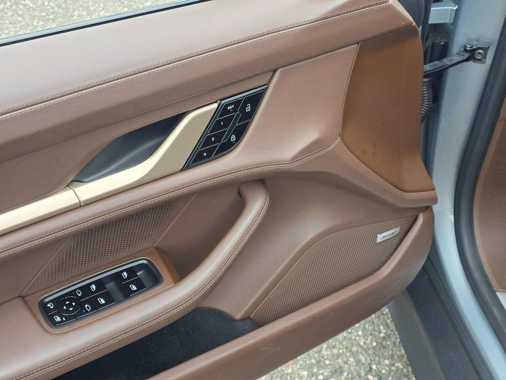 used 2020 Porsche Taycan car
