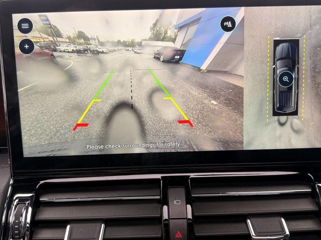 used 2023 Lincoln Navigator L car, priced at $57,599