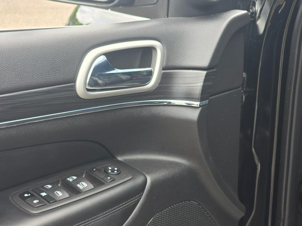 used 2022 Jeep Grand Cherokee WK car, priced at $29,241