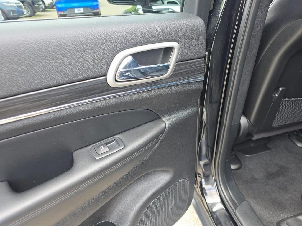 used 2022 Jeep Grand Cherokee WK car, priced at $29,241