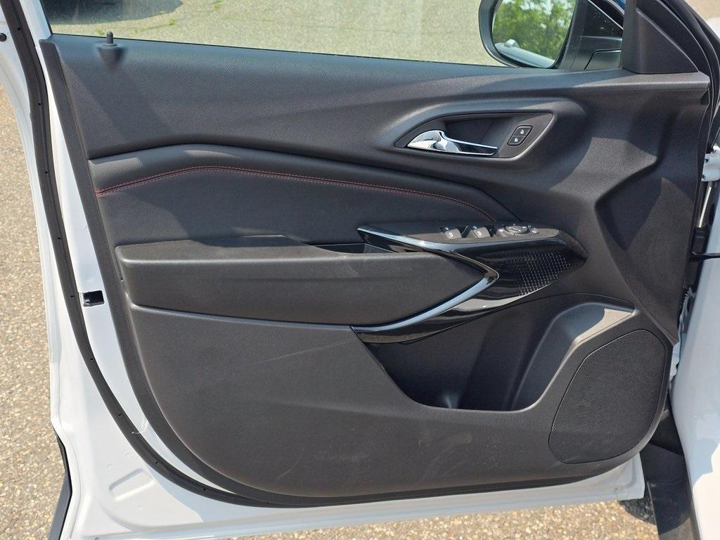 new 2025 Chevrolet Trax car, priced at $27,349