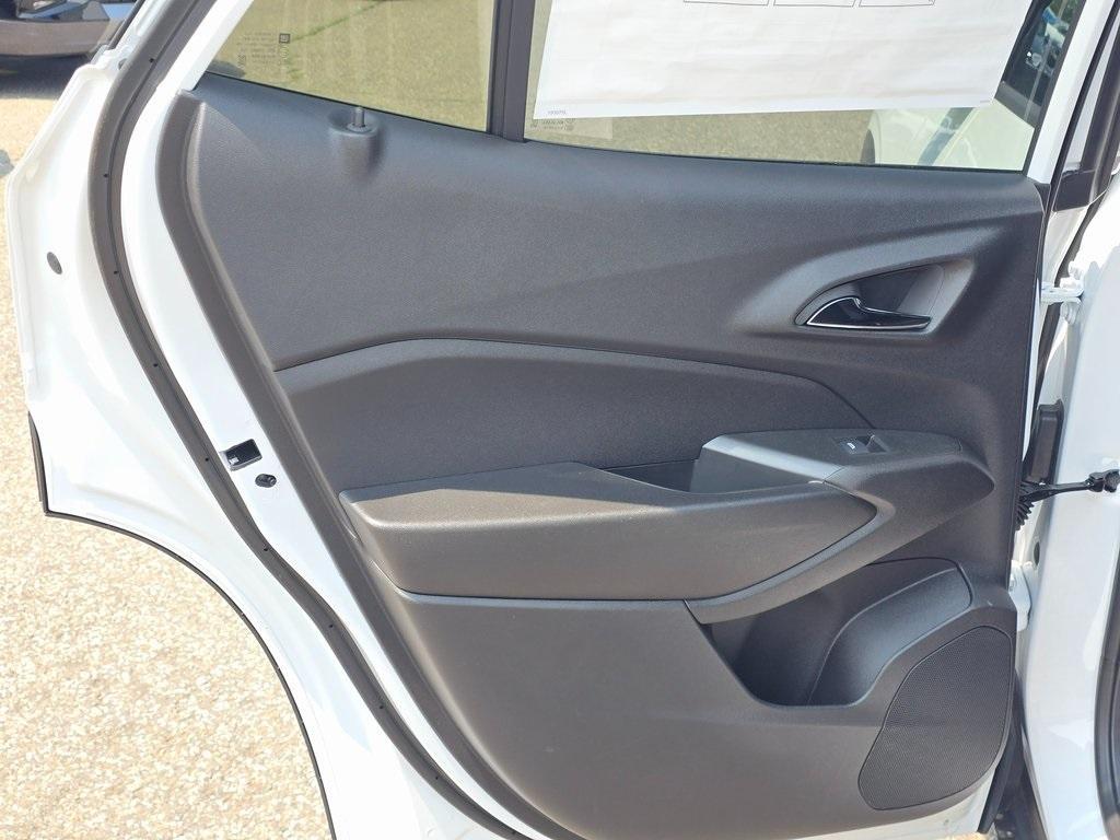 new 2025 Chevrolet Trax car, priced at $27,349