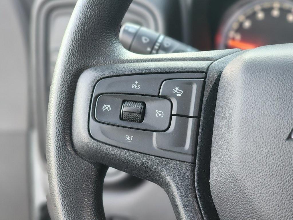 used 2024 Chevrolet Silverado 1500 car, priced at $35,631