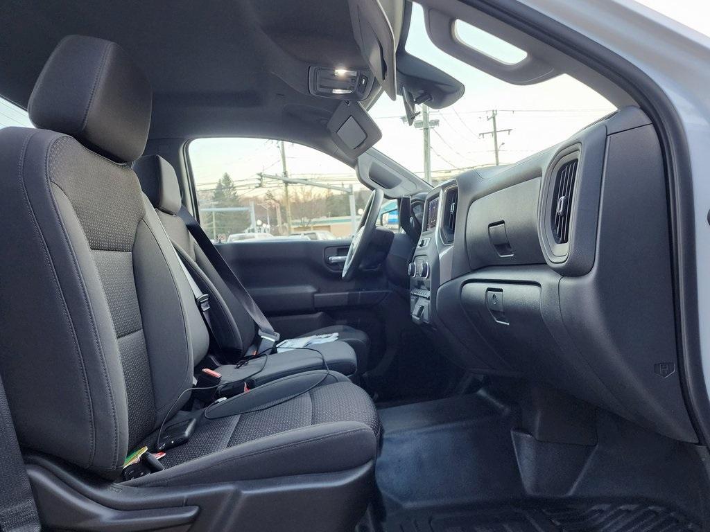 used 2024 Chevrolet Silverado 1500 car, priced at $35,631