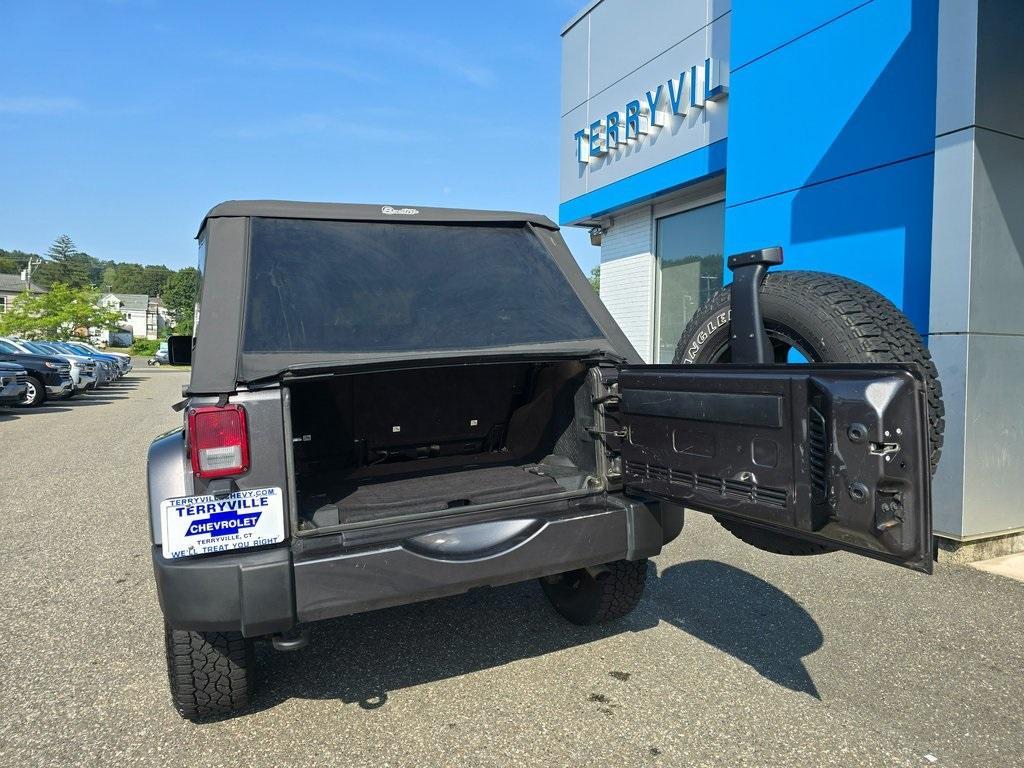used 2016 Jeep Wrangler Unlimited car, priced at $19,586