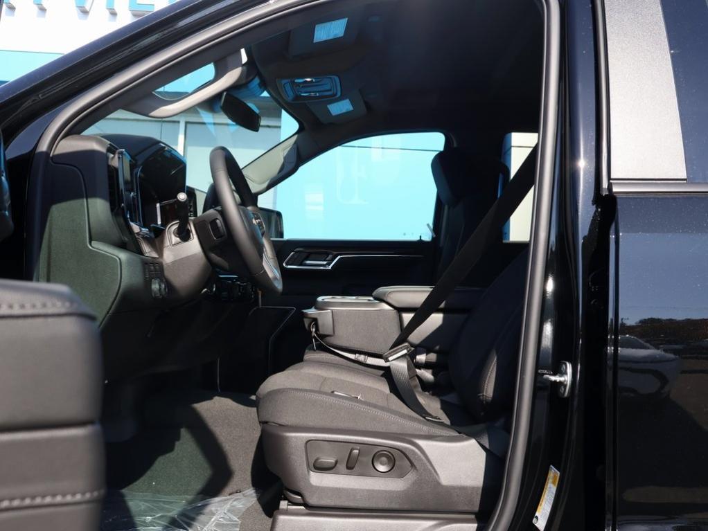 new 2025 Chevrolet Silverado 1500 car, priced at $54,121