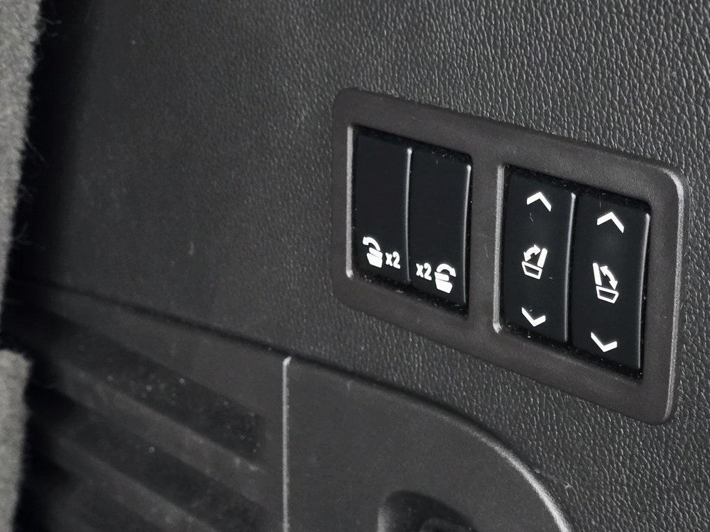 used 2020 GMC Yukon car, priced at $40,393