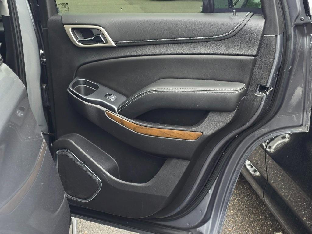used 2020 GMC Yukon car, priced at $40,393