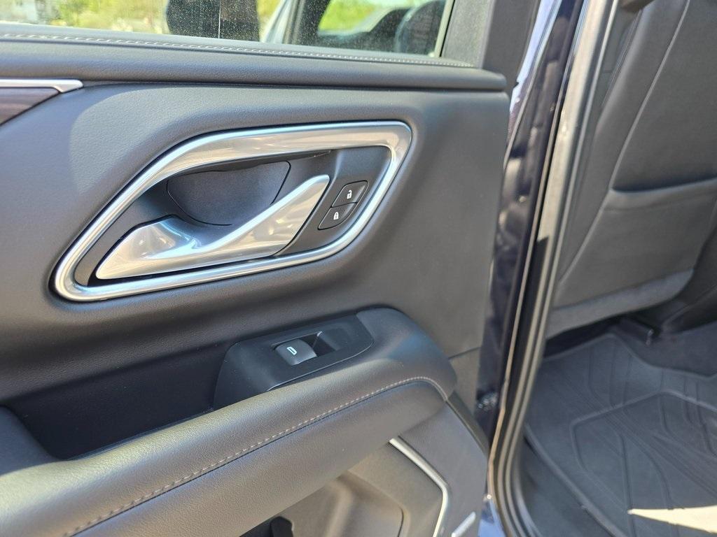 used 2021 Chevrolet Suburban car, priced at $51,978
