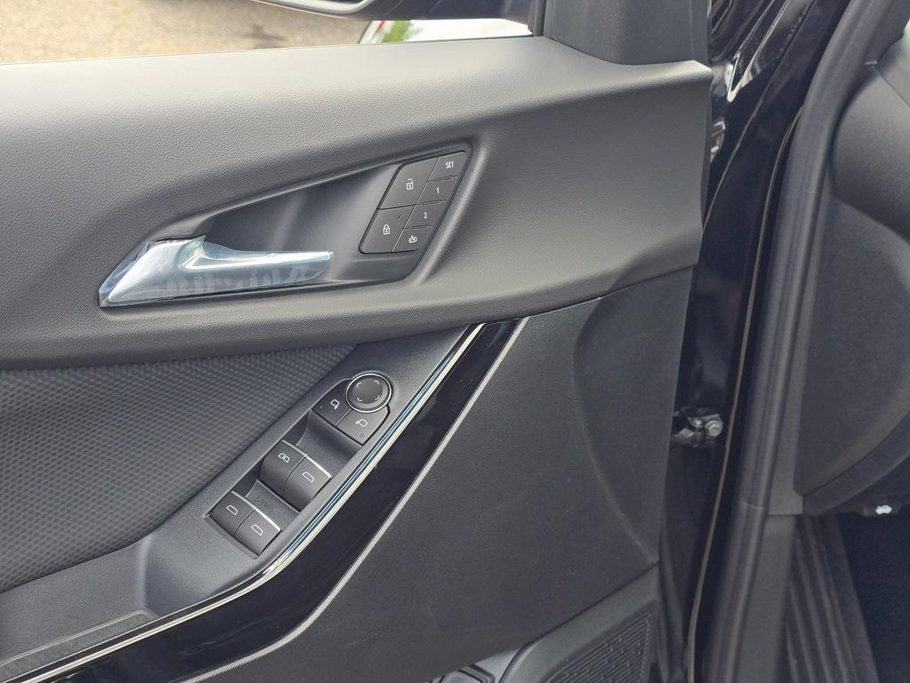new 2026 Chevrolet Equinox car, priced at $36,773