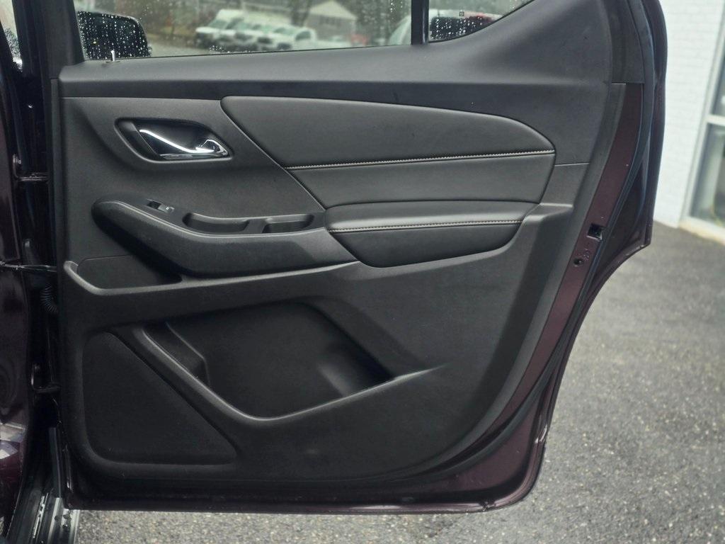 used 2018 Chevrolet Traverse car, priced at $14,999