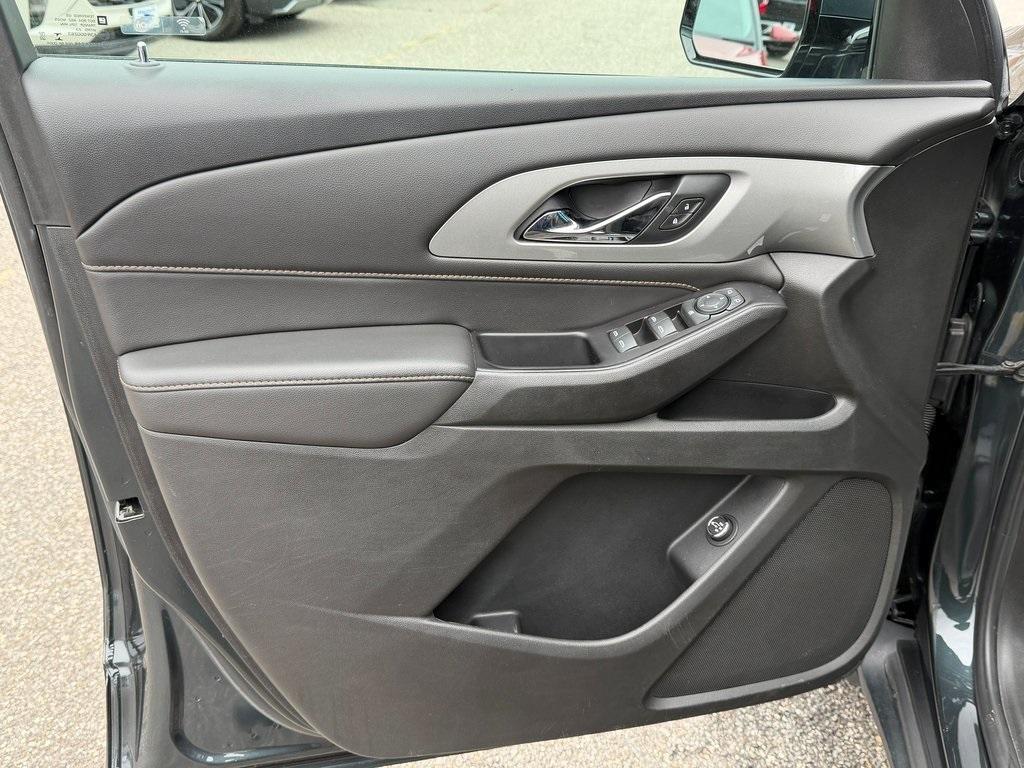 used 2020 Chevrolet Traverse car, priced at $19,982