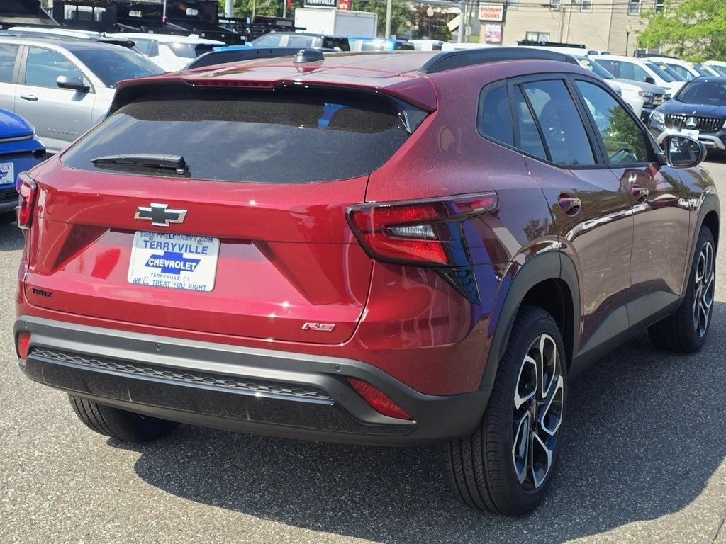 new 2025 Chevrolet Trax car, priced at $27,640