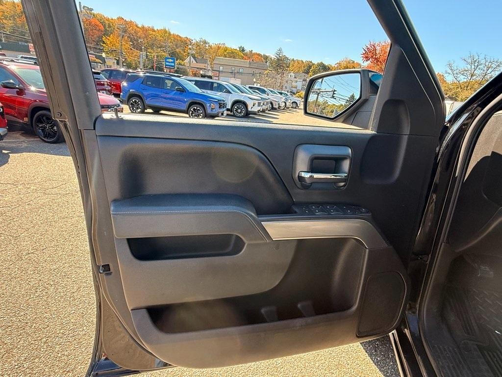 used 2015 Chevrolet Silverado 1500 car, priced at $17,999