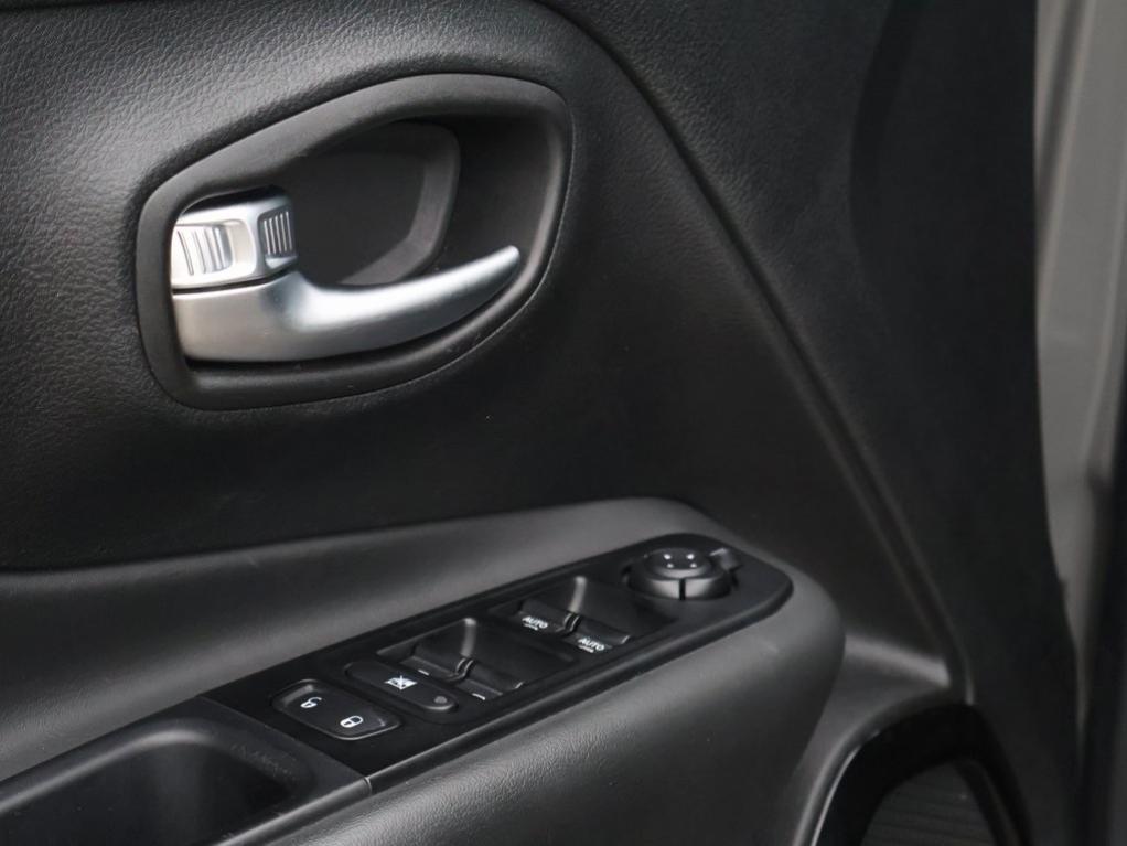 used 2020 Jeep Renegade car, priced at $18,148