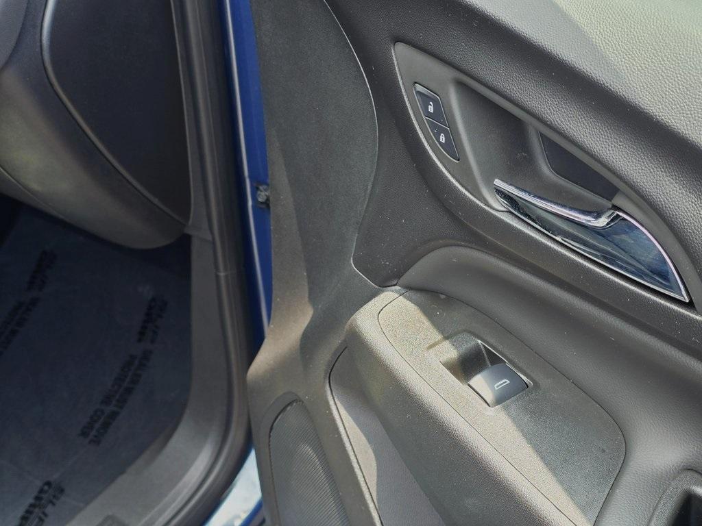 used 2024 Chevrolet Equinox car, priced at $26,399