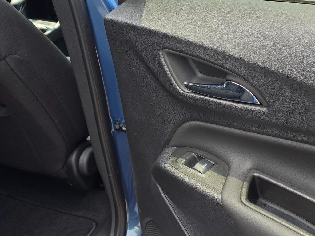 used 2024 Chevrolet Equinox car, priced at $26,399