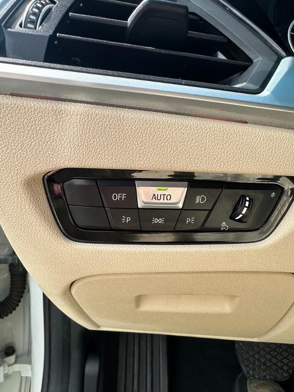 used 2020 BMW 330 car, priced at $24,498