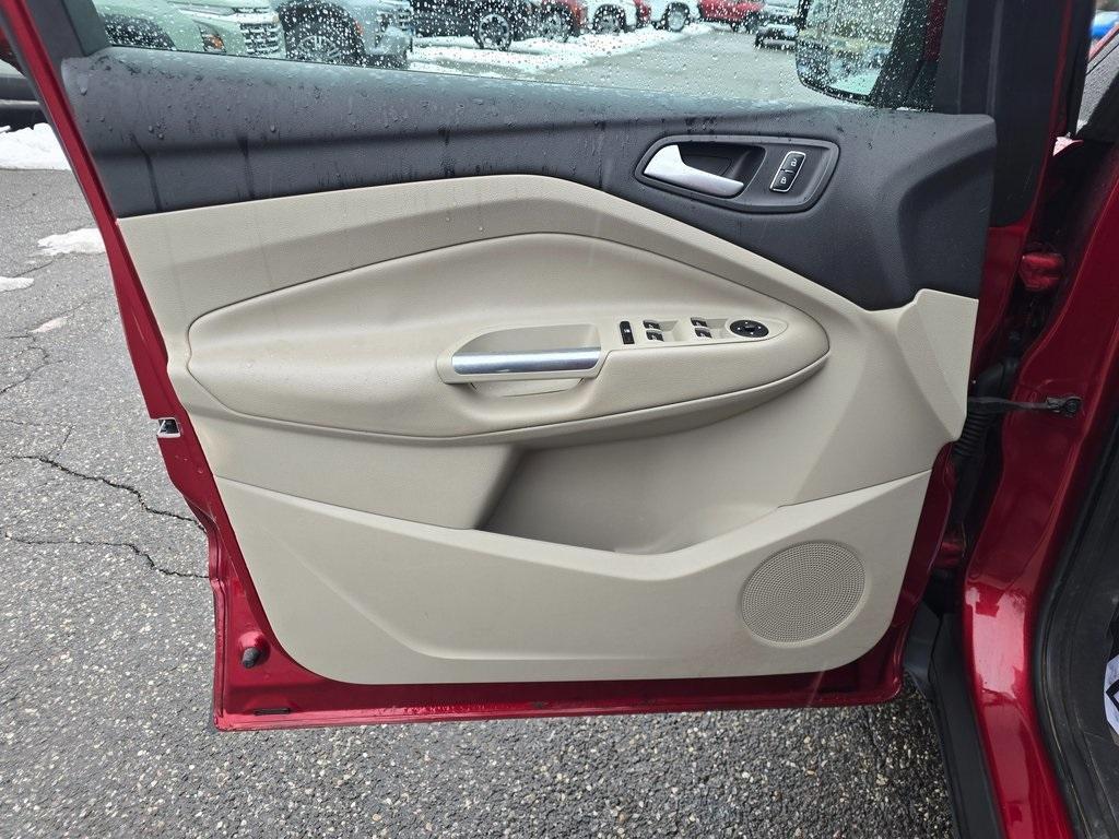 used 2015 Ford Escape car, priced at $9,807