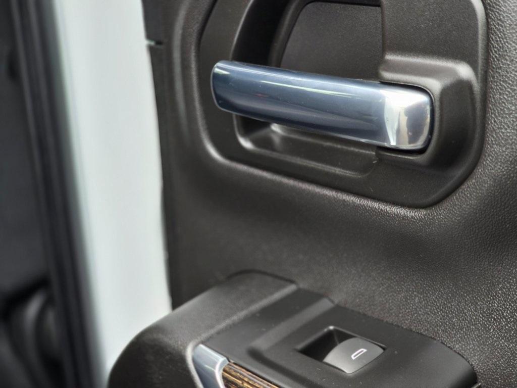 used 2022 GMC Sierra 1500 Limited car, priced at $37,687