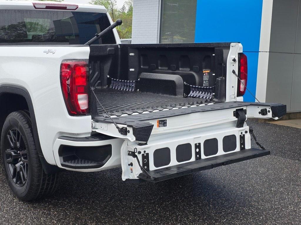 used 2022 GMC Sierra 1500 Limited car, priced at $37,687