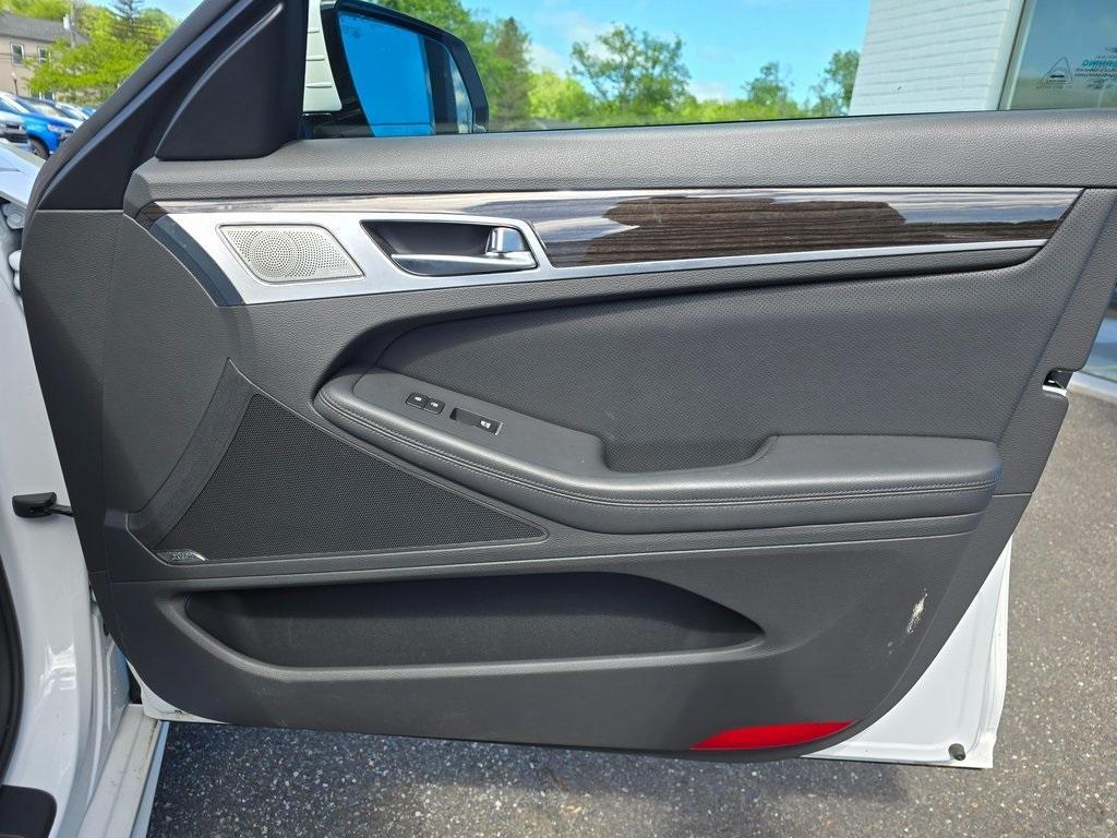 used 2020 Genesis G80 car, priced at $30,299