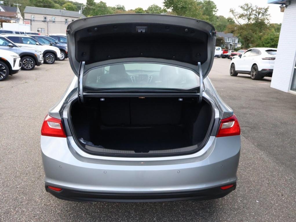 new 2025 Chevrolet Malibu car, priced at $26,355