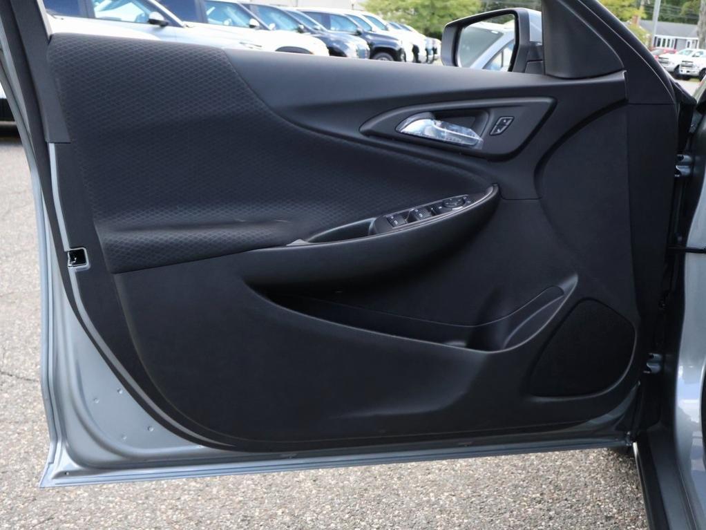 new 2025 Chevrolet Malibu car, priced at $26,355