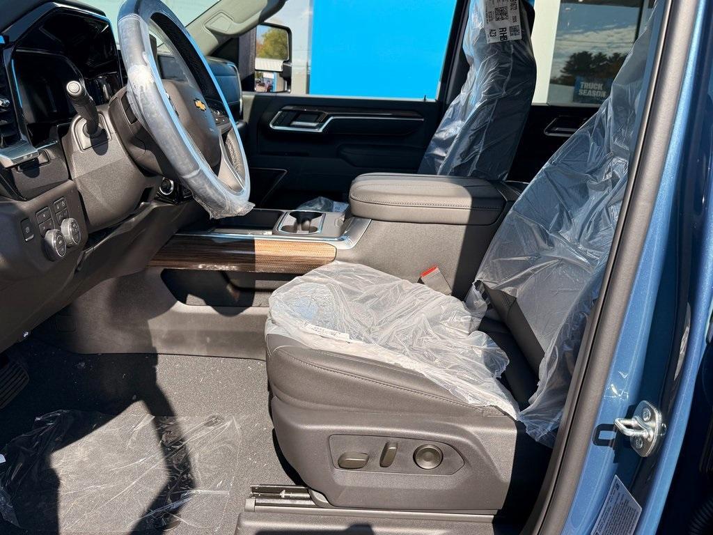 new 2026 Chevrolet Silverado 2500 car, priced at $65,000