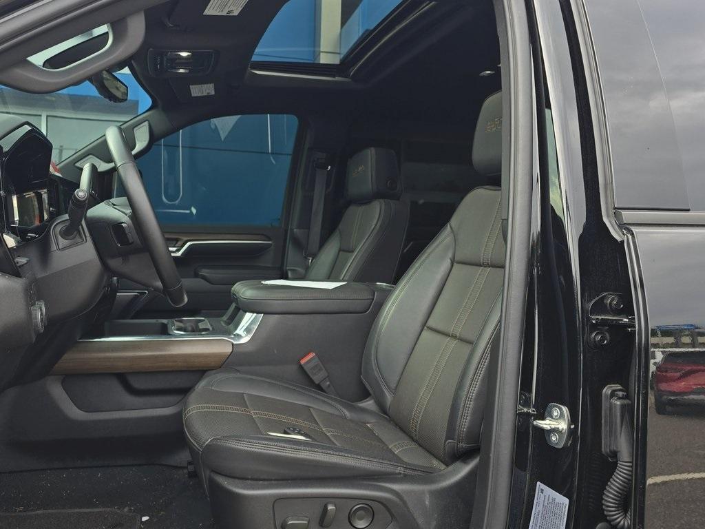 used 2024 Chevrolet Silverado 2500 car, priced at $74,999