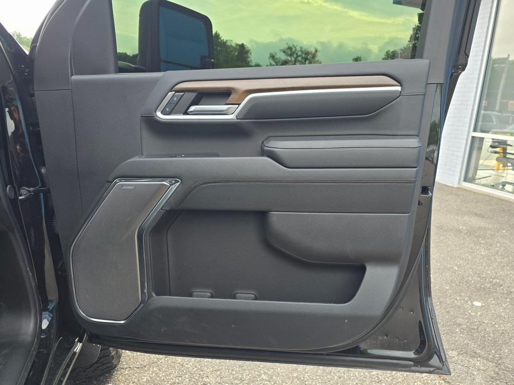 used 2024 Chevrolet Silverado 2500 car, priced at $74,999