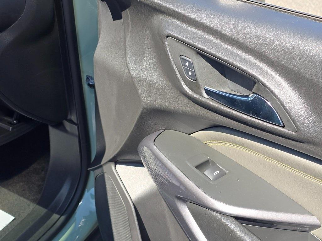 used 2024 Chevrolet Trax car, priced at $25,047