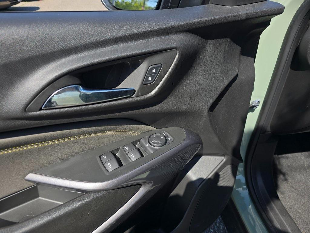used 2024 Chevrolet Trax car, priced at $25,047