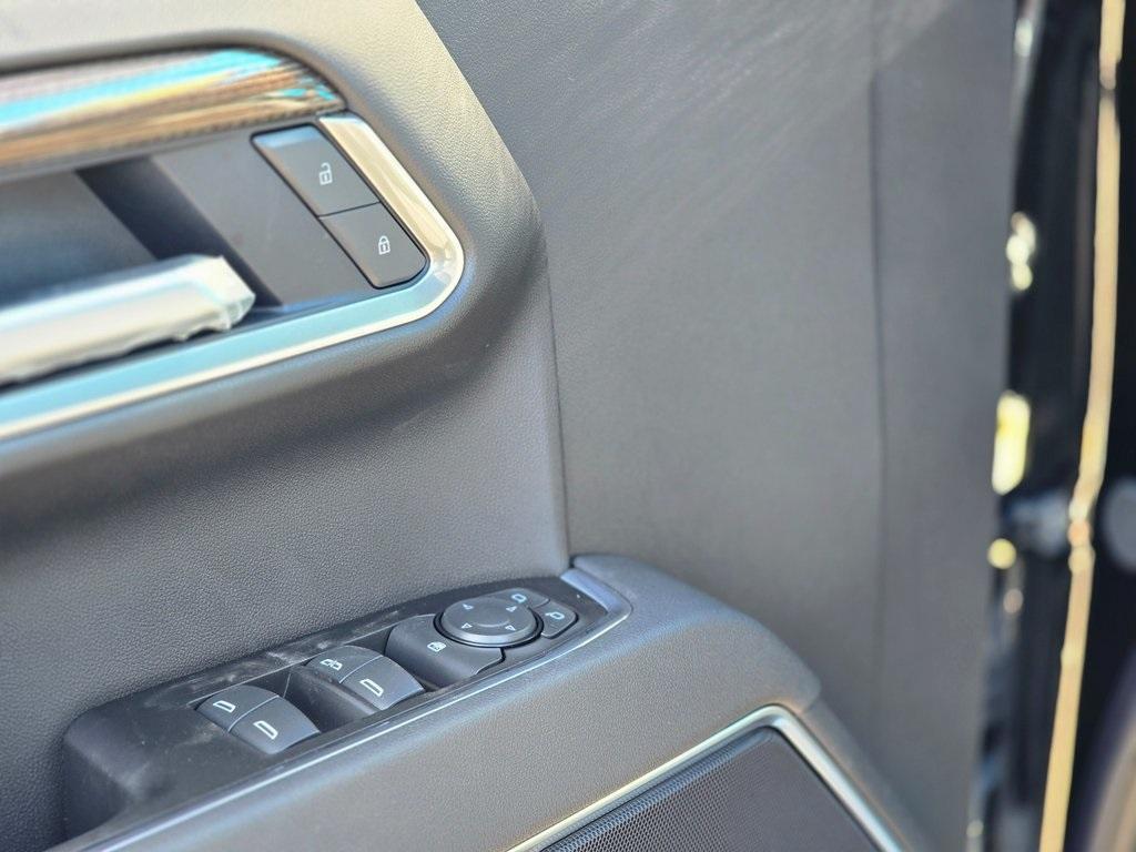 new 2025 Chevrolet Silverado 1500 car, priced at $54,121