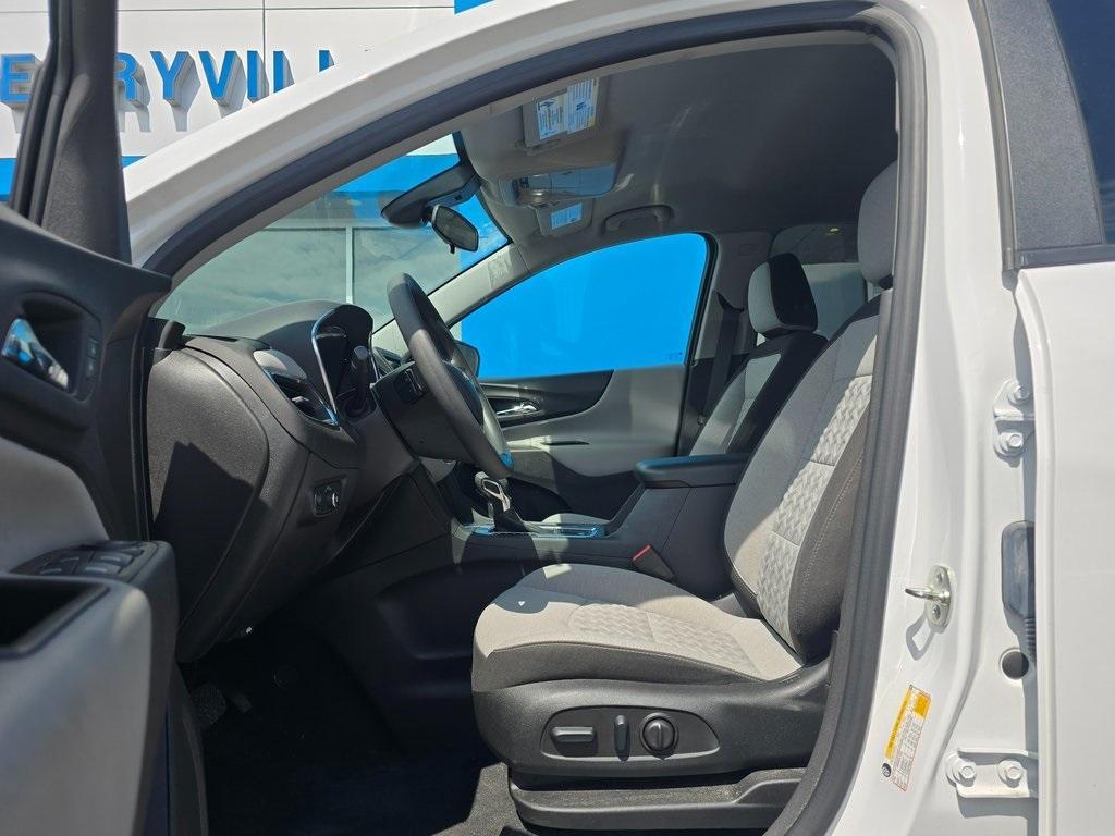 used 2024 Chevrolet Equinox car, priced at $24,039