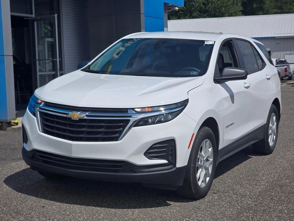 used 2024 Chevrolet Equinox car, priced at $24,039