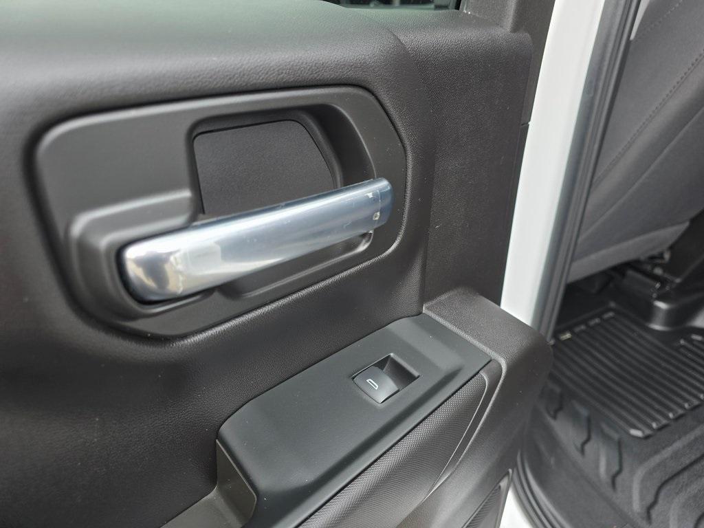 used 2024 Chevrolet Silverado 1500 car, priced at $43,839