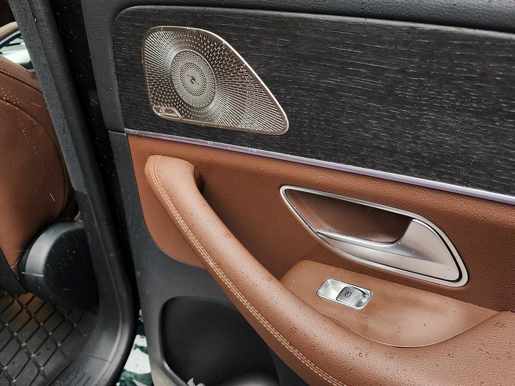 used 2024 Mercedes-Benz GLE 350 car, priced at $65,000