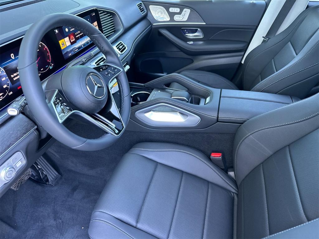 new 2026 Mercedes-Benz GLE 450 car, priced at $77,465