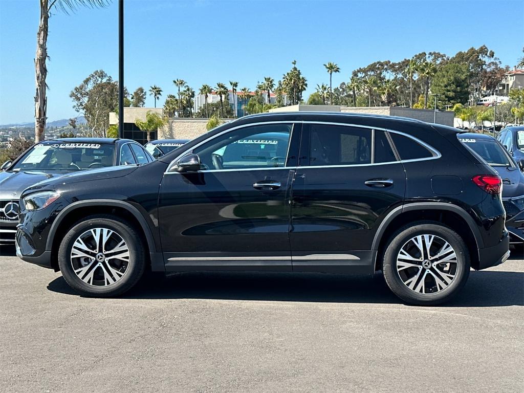 new 2025 Mercedes-Benz GLA 250 car, priced at $45,845