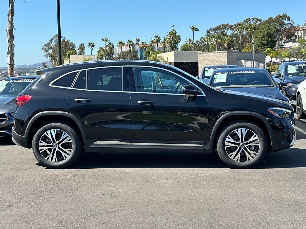 new 2025 Mercedes-Benz GLA 250 car, priced at $45,845