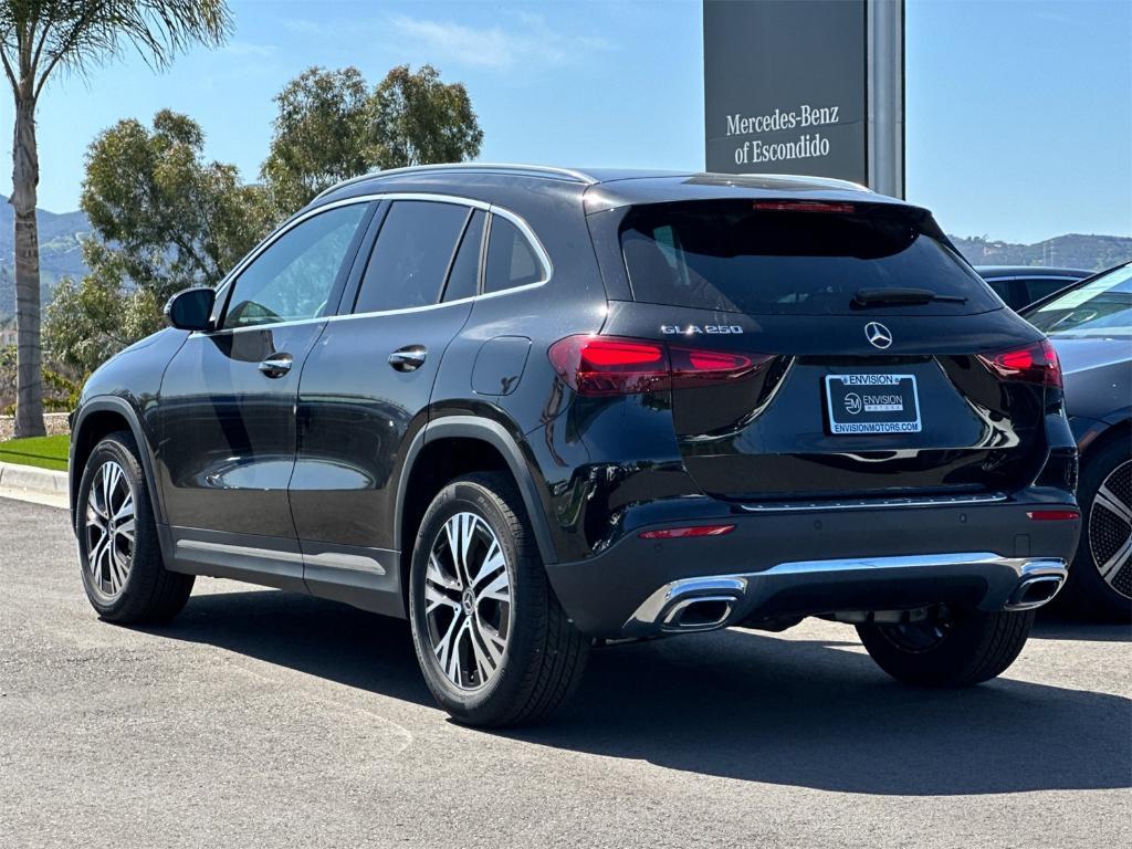 new 2025 Mercedes-Benz GLA 250 car, priced at $45,845